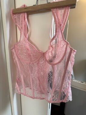Lioness NWT “Some like it hot” corset pink